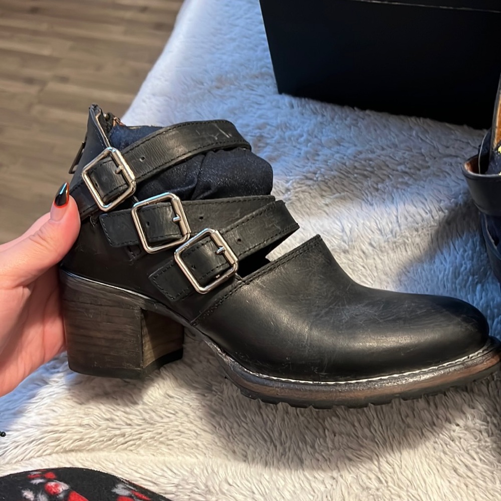 FreeBird boots